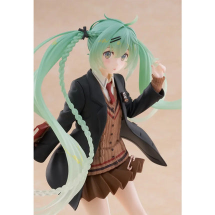 Hatsune Miku Vocaloid Fashion Preppy Figure