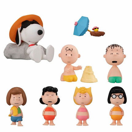 Peanuts capsule toy set with multiple character figures and small accessories