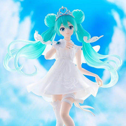 Hatsune Miku 15th Anniversary KEI Ver sega figure