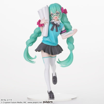 Hatsune Miku 16th Anniversary Buta Ver. Luminasta