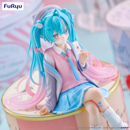 Hatsune Miku - Blazer in Love Navy Ver. Vocaloid Noodle Stopper Figure
