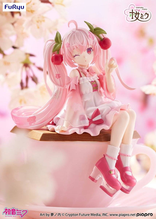 Hatsune Miku - Sakura Miku 2025 Noodle Stopper Figure