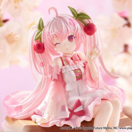 Hatsune Miku - Sakura Miku 2025 Noodle Stopper Figure