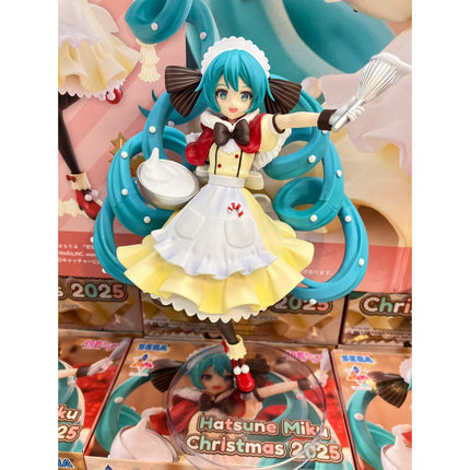 Hatsune Miku Christmas 2025 Ver. Vocaloid Luminasta Figure