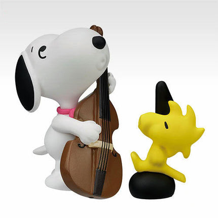 Snoopy upright bass miniature figure with brown bass and pink bow