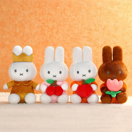 Miffy Melanie Plush Toy with Tulip 🌷(18cm)