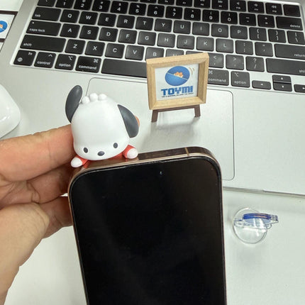 Sanio Peeking Phone Hippers - Hello Kitty and Friends Blind Box (Hello Kitty, Kuromi, My Melody, Pochacco, Pompompurin, Cinnamoroll, Kuromi)